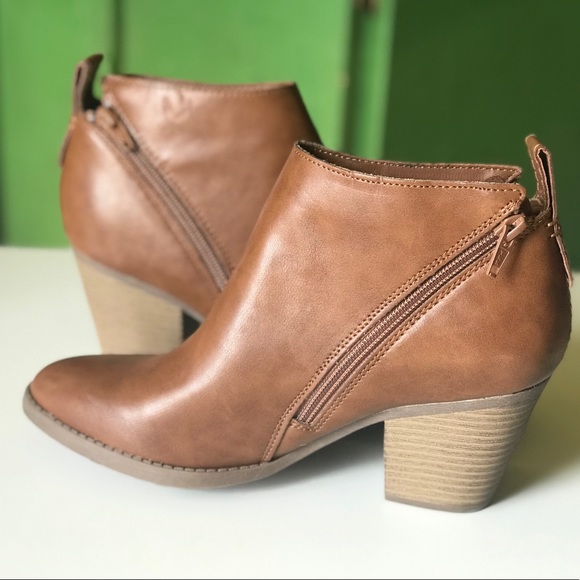 Faded Glory Shoes - Faded Glory Women Two-Side Zip Heel Boot Size 8.5